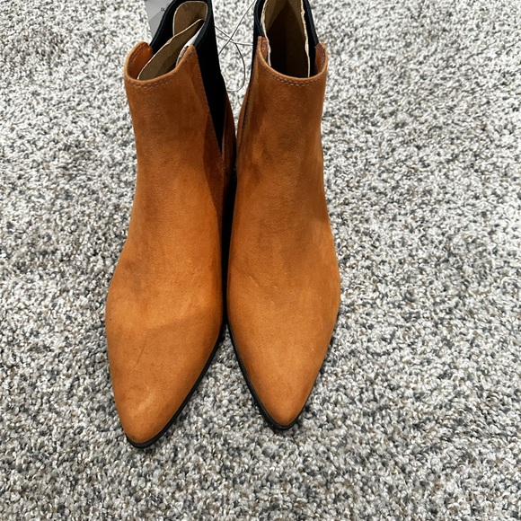 A.New Day Shoes - A New Day Women Tan Faux Suede Ankle Booties Pointed Toe Pull On Boots Size 7.5